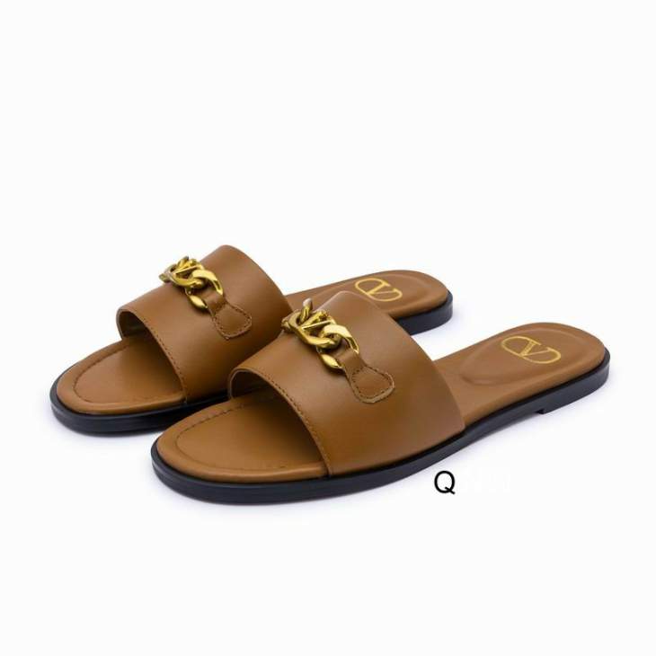 Picture of Valentino Slippers _SKUValentinosz35-40NW040272